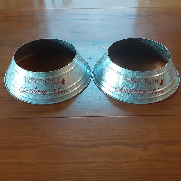 Christmas tree collars (set of two) in galvanized metal NWT - Picture 1 of 5